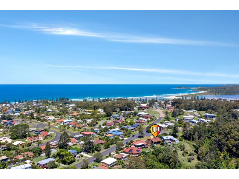 1 Trafalgar Road, Tuross Head NSW 2537