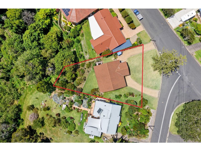 1 Trafalgar Road, Tuross Head NSW 2537