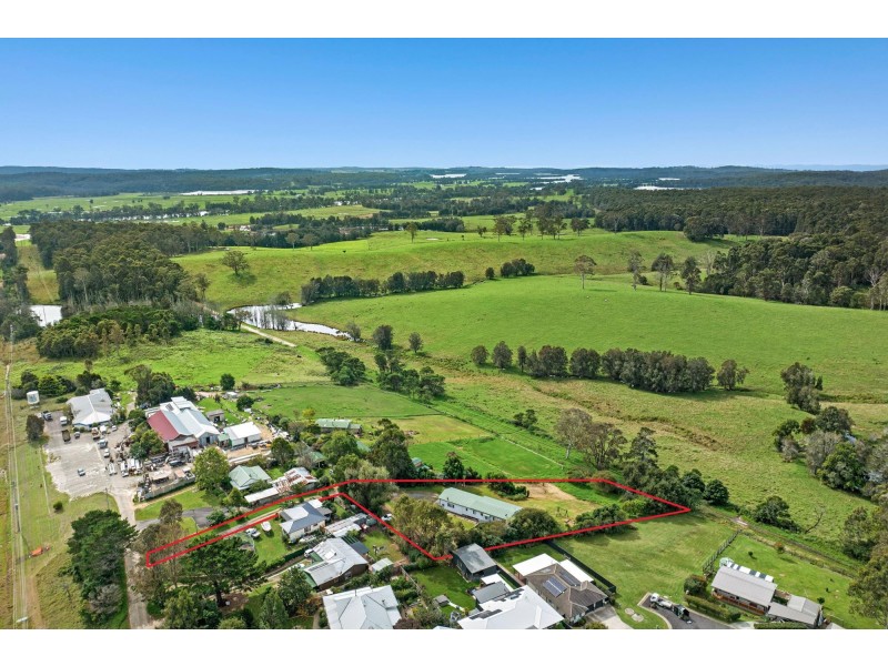 32 Princes Highway, Bodalla NSW 2545