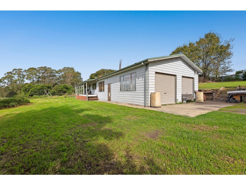 32 Princes Highway, Bodalla NSW 2545