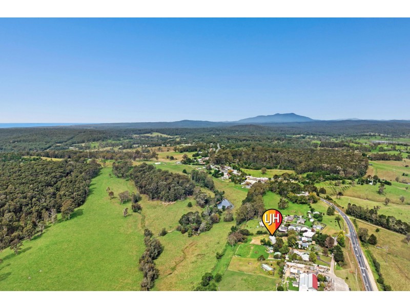32 Princes Highway, Bodalla NSW 2545