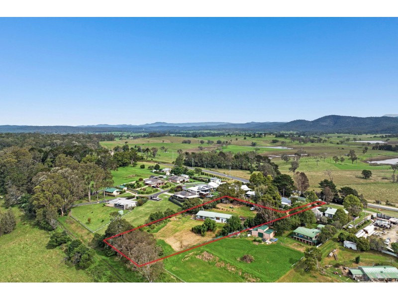 32 Princes Highway, Bodalla NSW 2545
