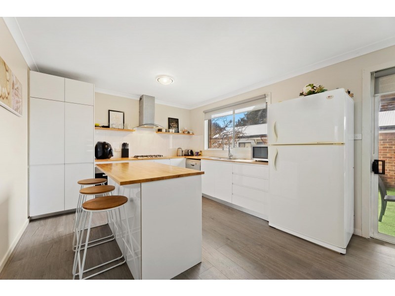 10 Beach Street, Tuross Head NSW 2537