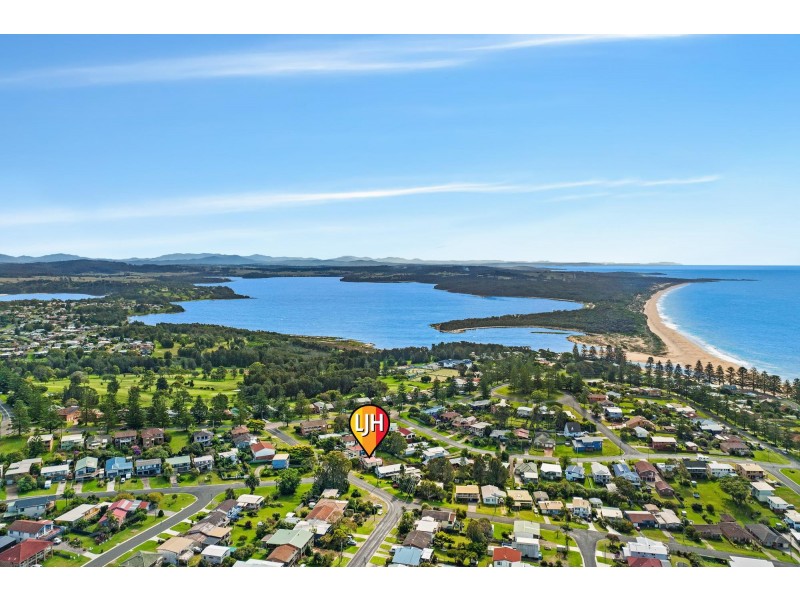 10 Beach Street, Tuross Head NSW 2537