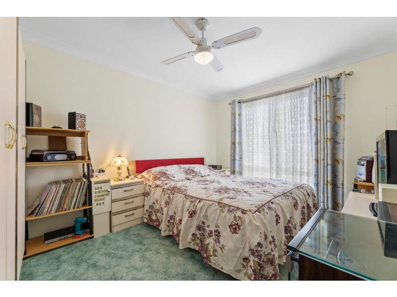 17 Anderson Avenue, Tuross Head NSW 2537