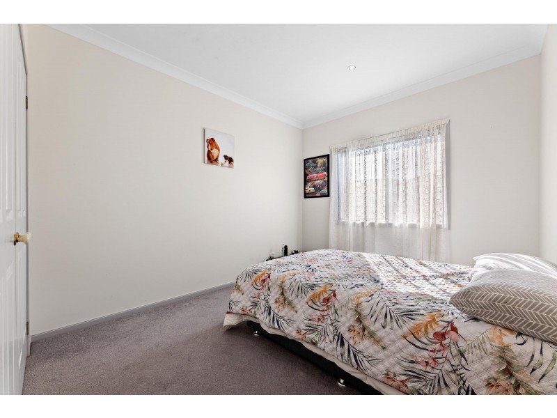 34 Anderson Avenue, Tuross Head NSW 2537