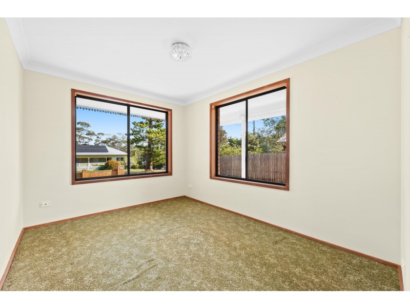 8 Jutland Avenue, Tuross Head NSW 2537