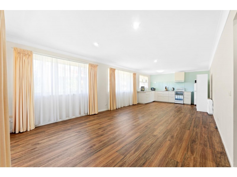 1/19-21 Grenville Avenue, Tuross Head NSW 2537