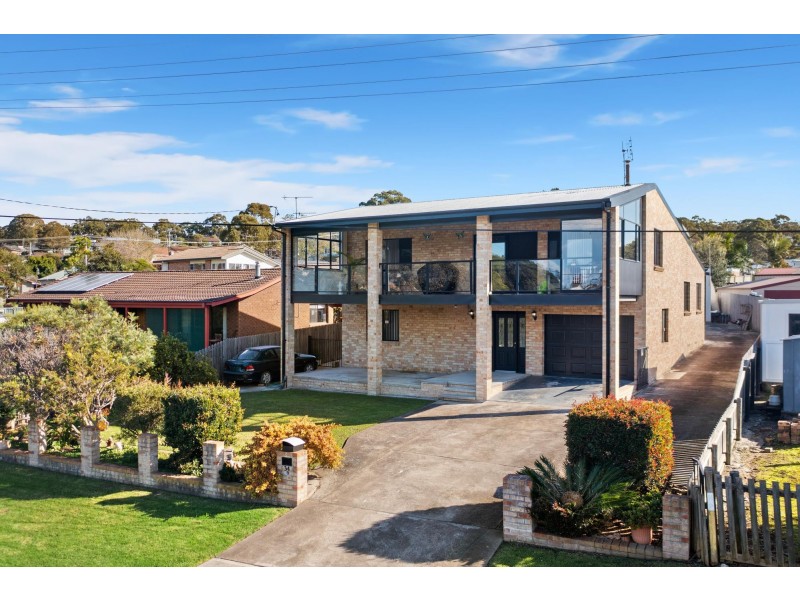 34 Anderson Avenue, Tuross Head NSW 2537