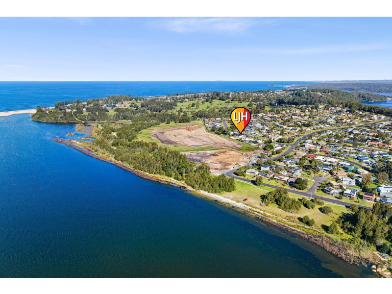 14A Andrew Avenue, Tuross Head NSW 2537