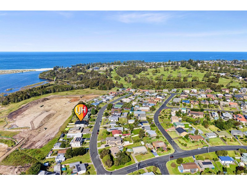 14A Andrew Avenue, Tuross Head NSW 2537