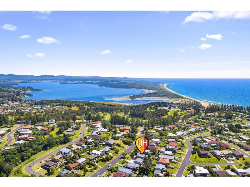 232 Hector McWilliam Drive, Tuross Head NSW 2537