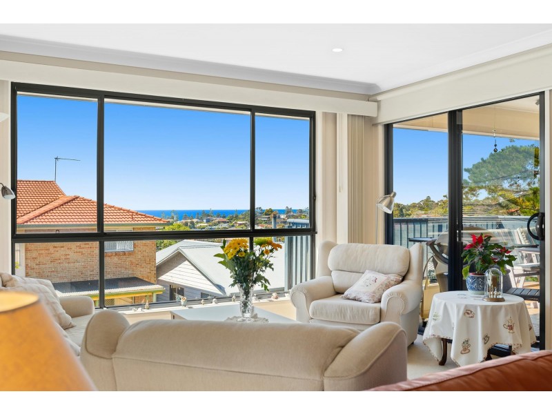 232 Hector McWilliam Drive, Tuross Head NSW 2537