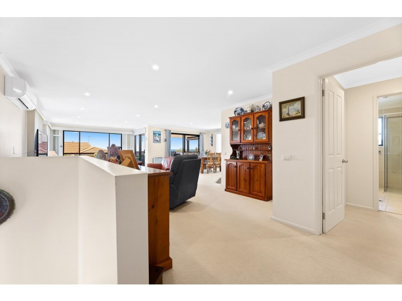 232 Hector McWilliam Drive, Tuross Head NSW 2537
