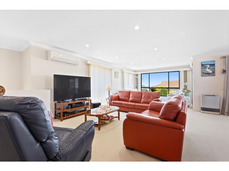 232 Hector McWilliam Drive, Tuross Head NSW 2537