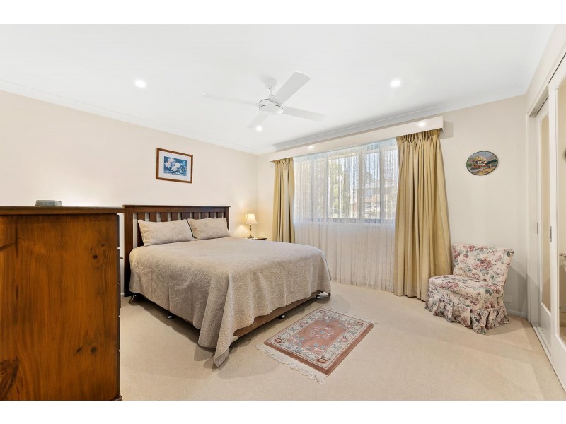 232 Hector McWilliam Drive, Tuross Head NSW 2537