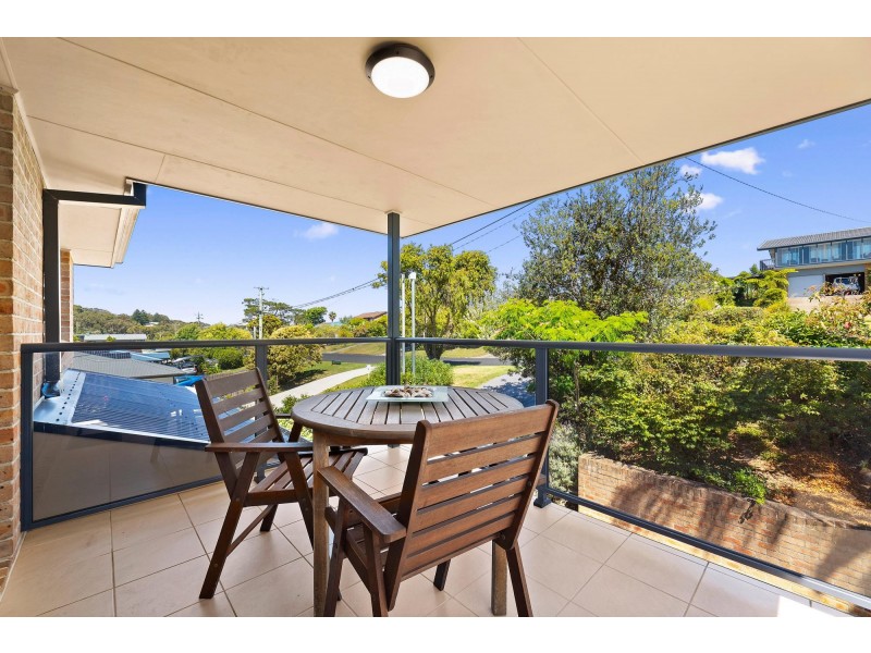 232 Hector McWilliam Drive, Tuross Head NSW 2537