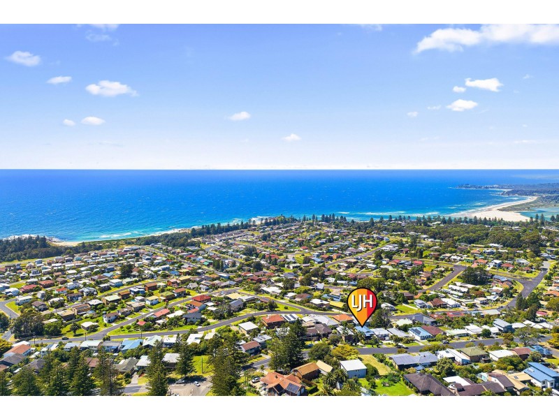 232 Hector McWilliam Drive, Tuross Head NSW 2537