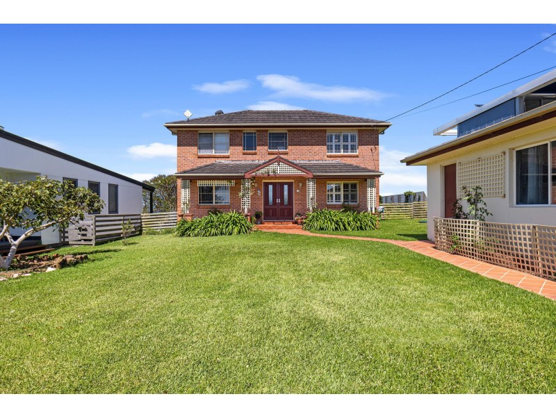 74 Long Point Street, Potato Point NSW 2545