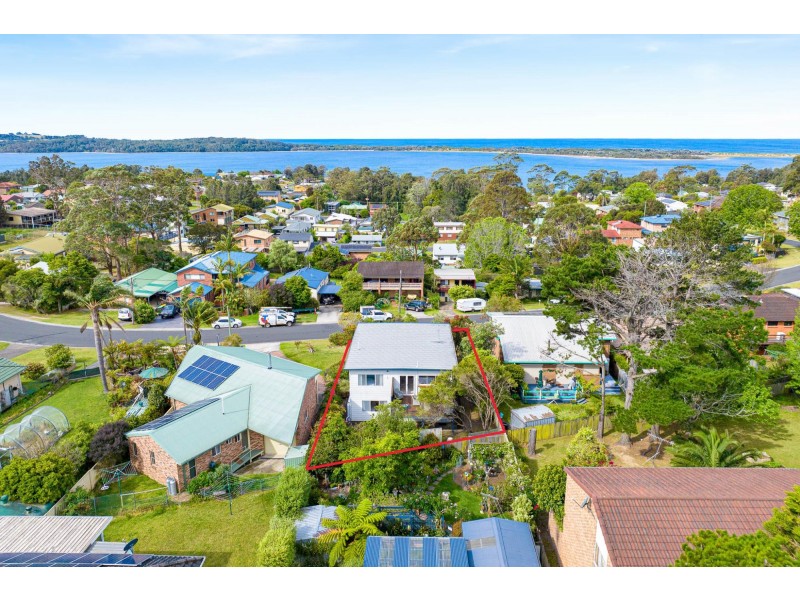 25 Coogee Street, Tuross Head NSW 2537