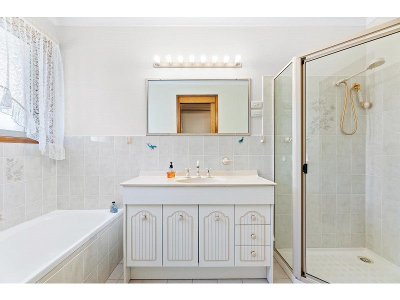 65 Salmon Street, Tuross Head NSW 2537