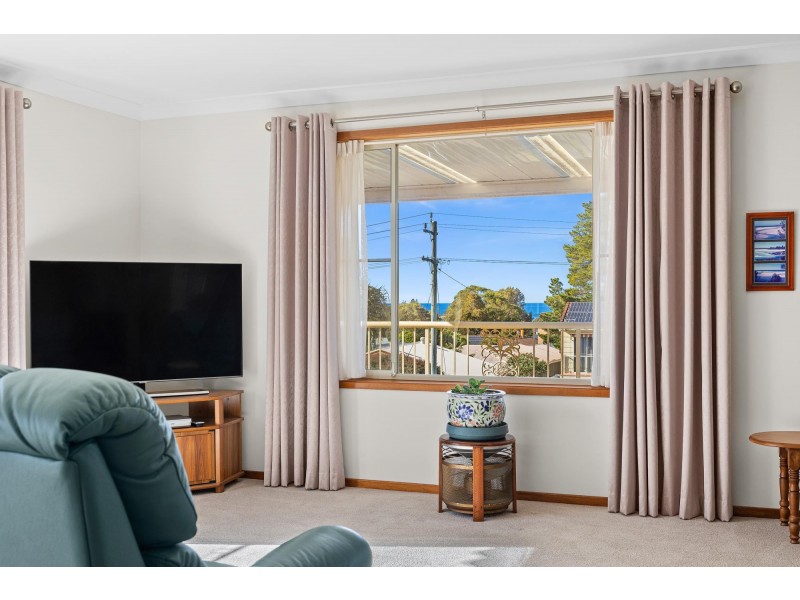 65 Salmon Street, Tuross Head NSW 2537