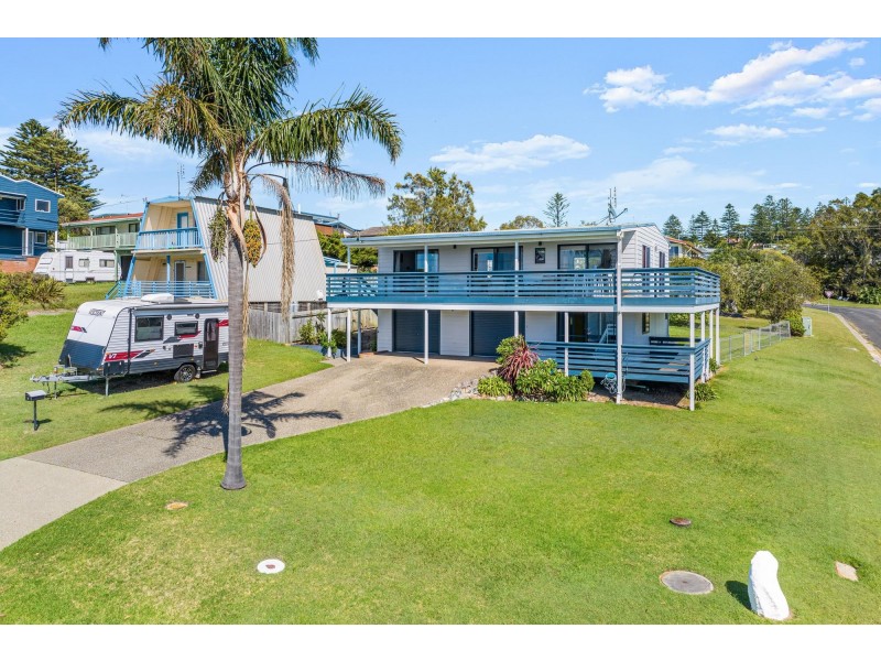 1 Bream Street, Tuross Head NSW 2537