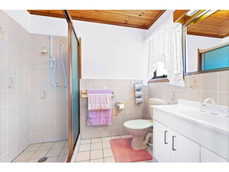 41 Lake Street, Tuross Head NSW 2537