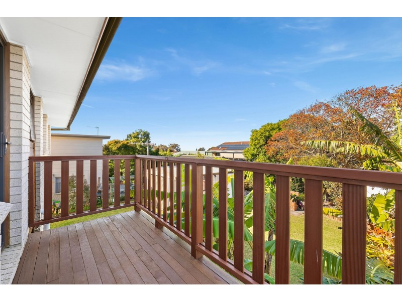 41 Lake Street, Tuross Head NSW 2537
