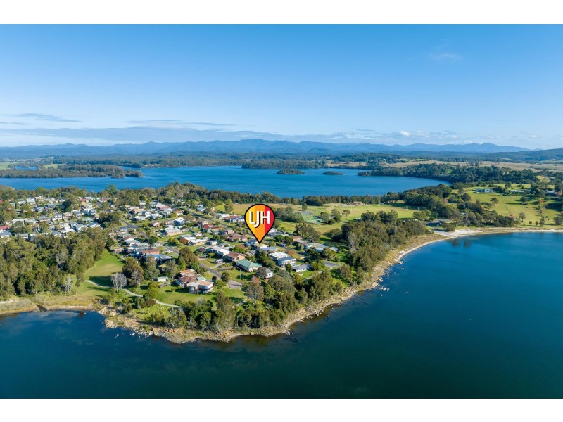 41 Lake Street, Tuross Head NSW 2537