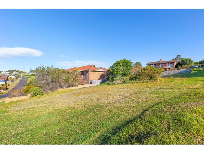 31 Marlin Street, Tuross Head NSW 2537