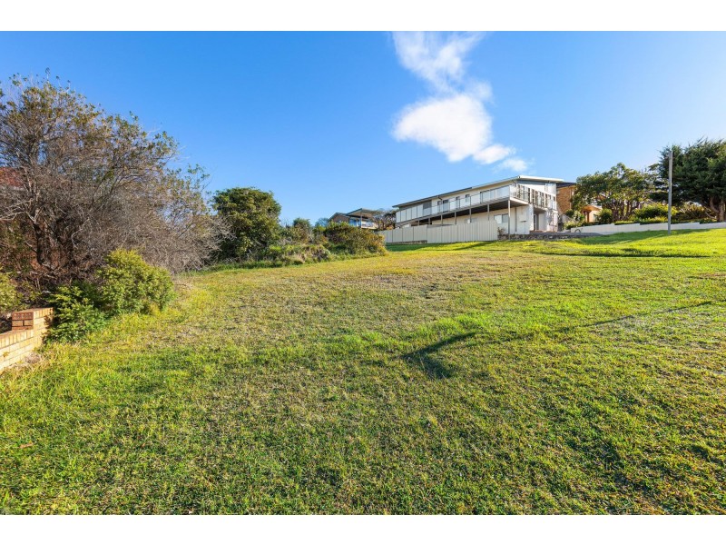 31 Marlin Street, Tuross Head NSW 2537