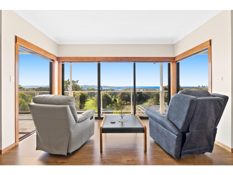 166 Hector McWilliam Drive, Tuross Head NSW 2537