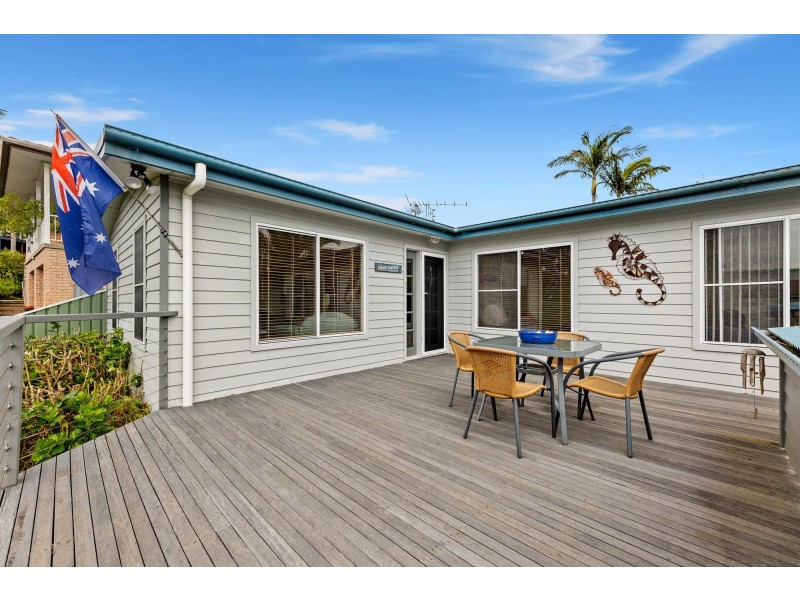 75 Salmon Street, Tuross Head NSW 2537
