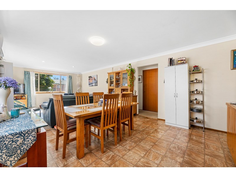 2/19-21 Grenville Avenue, Tuross Head NSW 2537