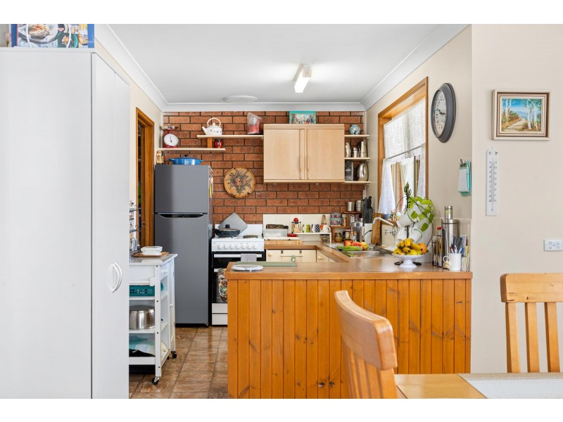 2/19-21 Grenville Avenue, Tuross Head NSW 2537