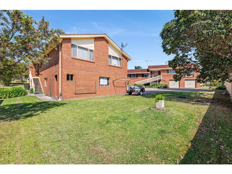 2/19-21 Grenville Avenue, Tuross Head NSW 2537