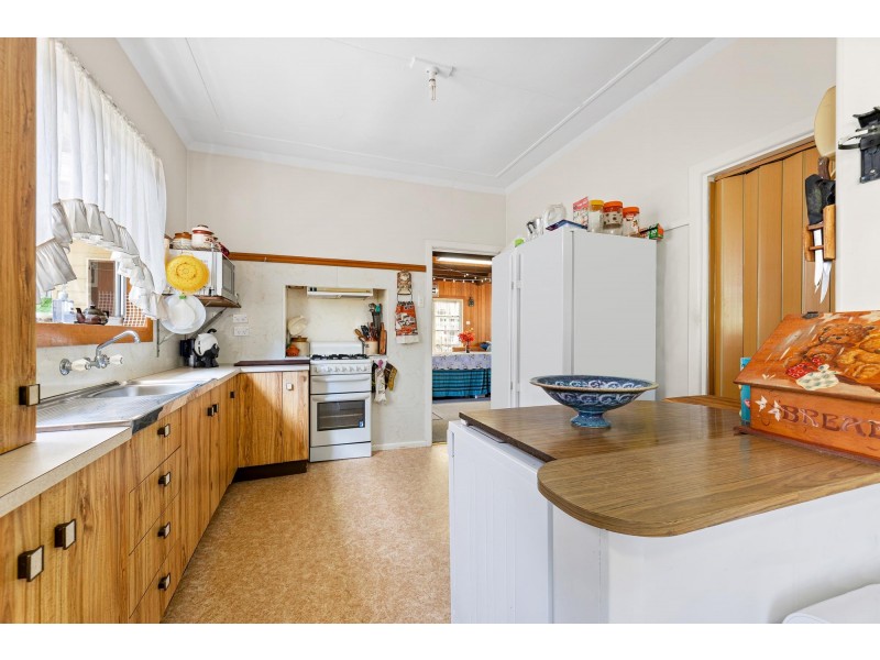 37 Jutland Avenue, Tuross Head NSW 2537