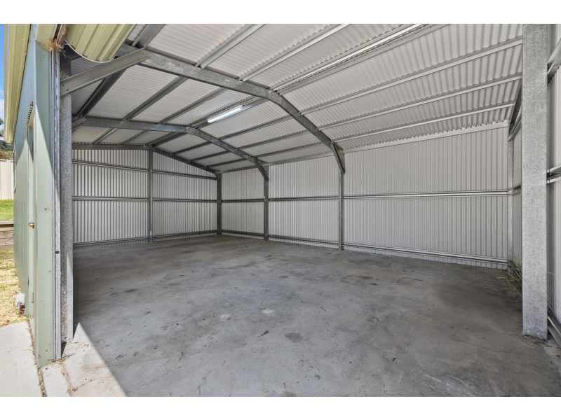 8 Anderson Avenue, Tuross Head NSW 2537