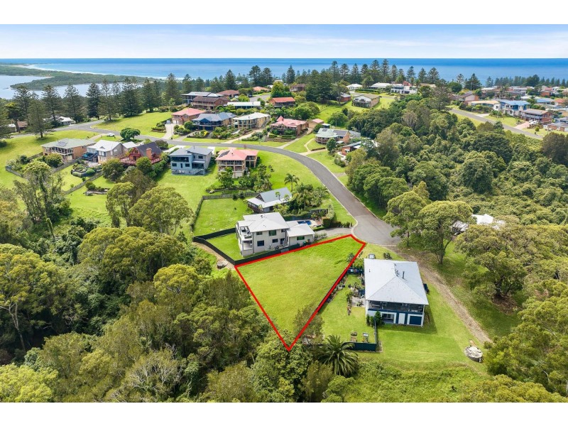 17 Viewpoint Court, Tuross Head NSW 2537