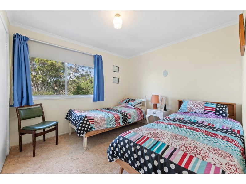 31 Hawkins Road, Tuross Head NSW 2537