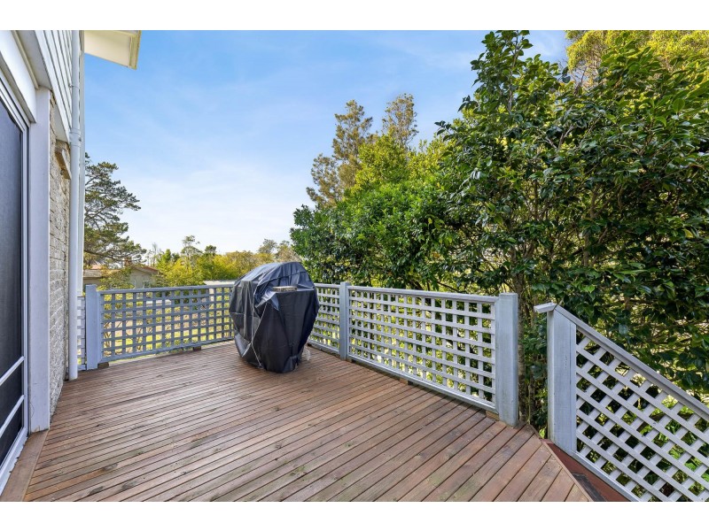 31 Hawkins Road, Tuross Head NSW 2537
