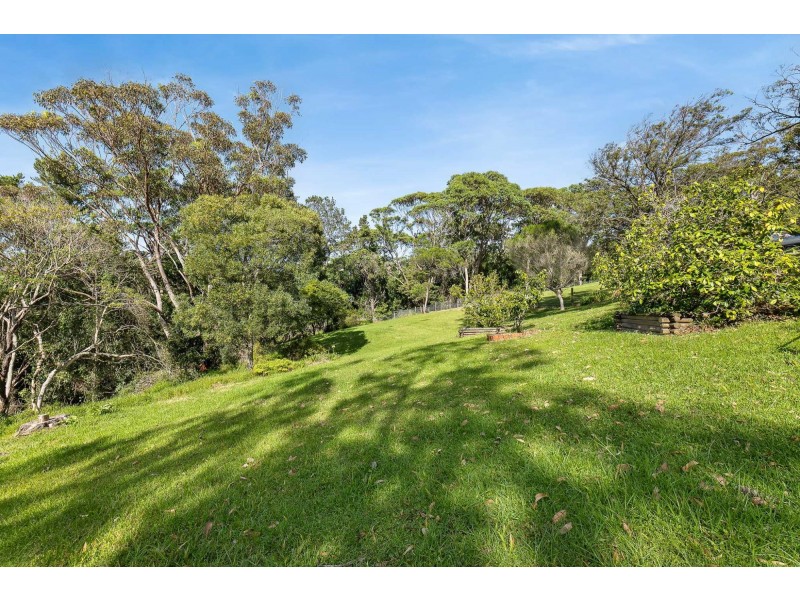 31 Hawkins Road, Tuross Head NSW 2537