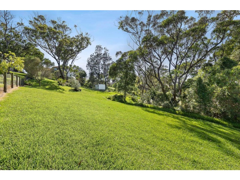 31 Hawkins Road, Tuross Head NSW 2537