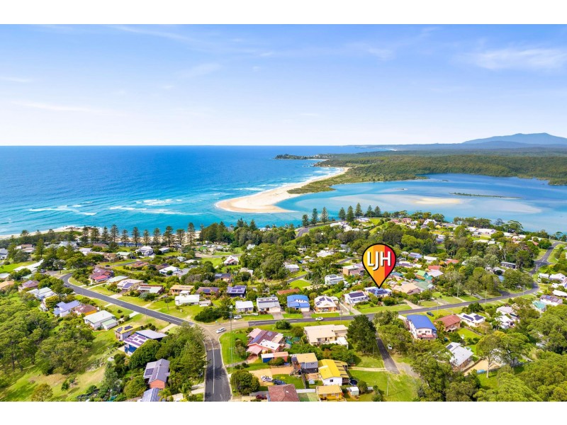 14 Jellicoe Road, Tuross Head NSW 2537