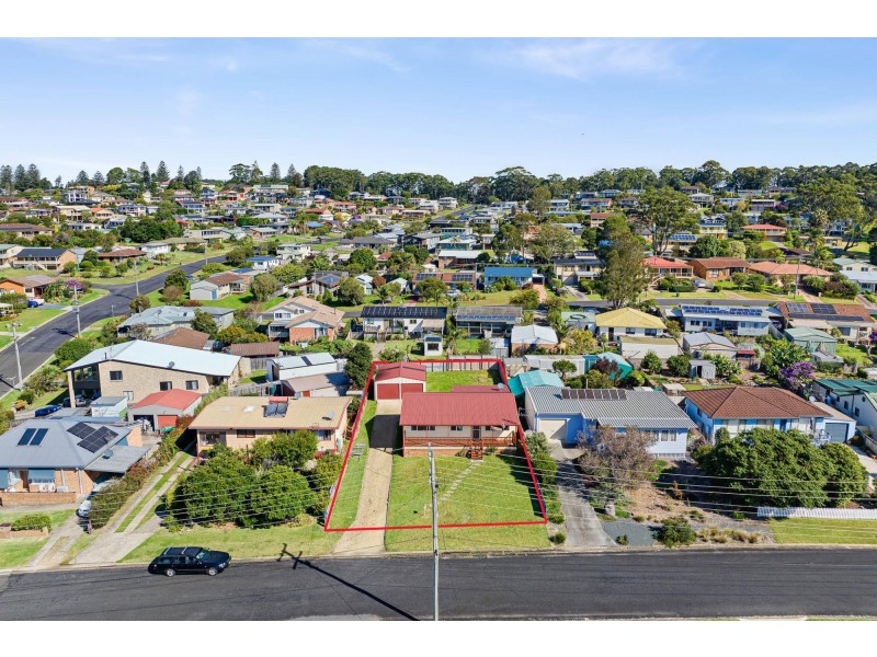 29 Meakin Street, Tuross Head NSW 2537