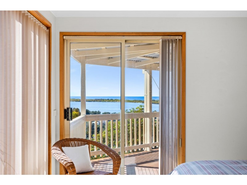 69 Coogee Street, Tuross Head NSW 2537