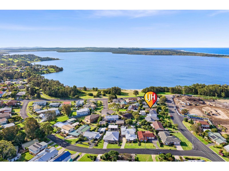 46 Anderson Avenue, Tuross Head NSW 2537