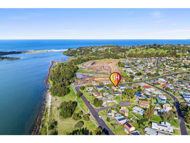 46 Anderson Avenue, Tuross Head NSW 2537