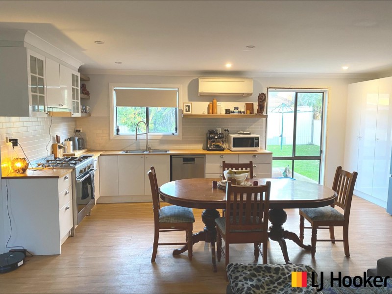 19 Evans Street, Tuross Head NSW 2537